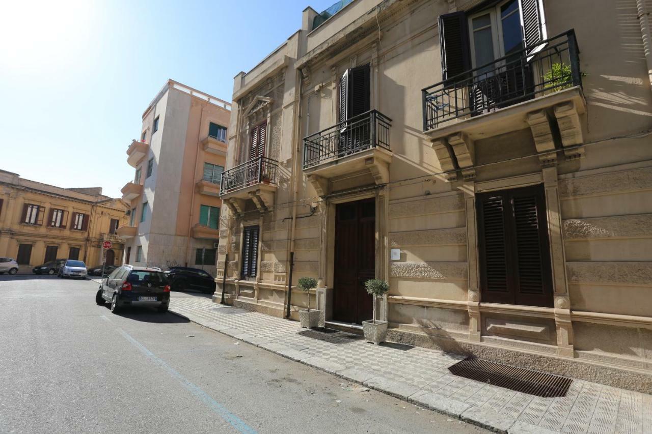 Re Ruggero Rooms Reggio di Calabria Buitenkant foto