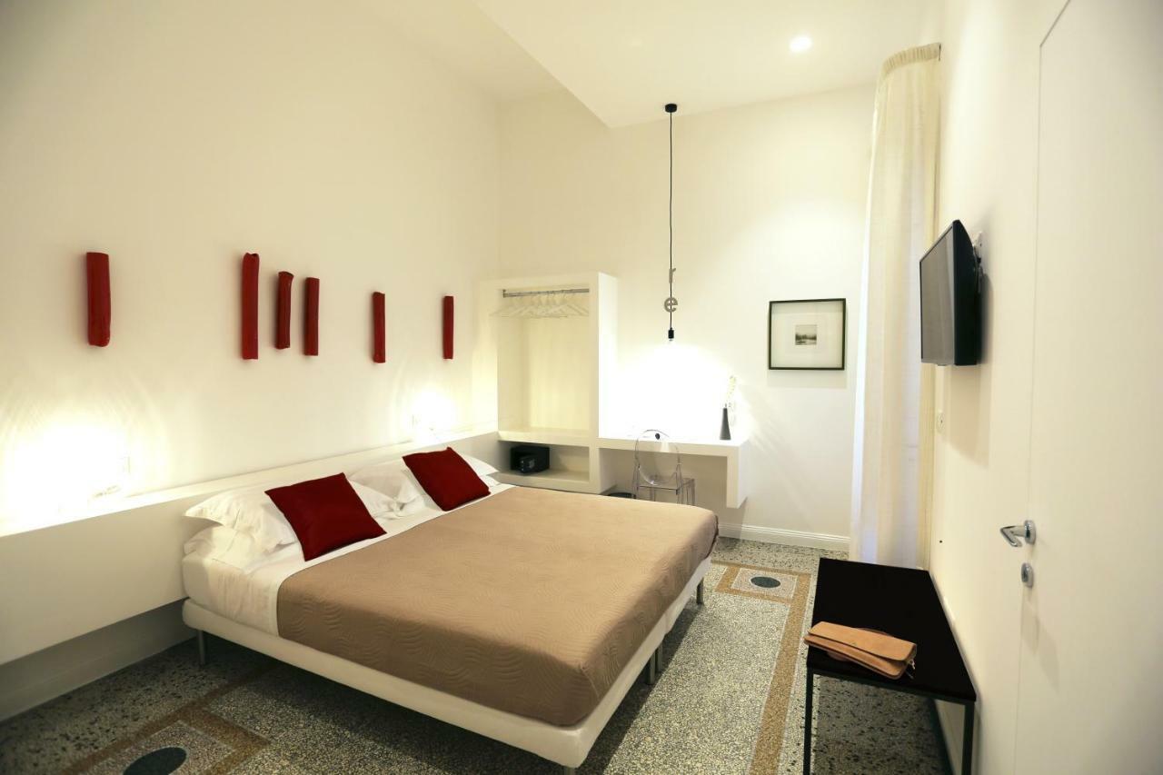 Re Ruggero Rooms Reggio di Calabria Buitenkant foto